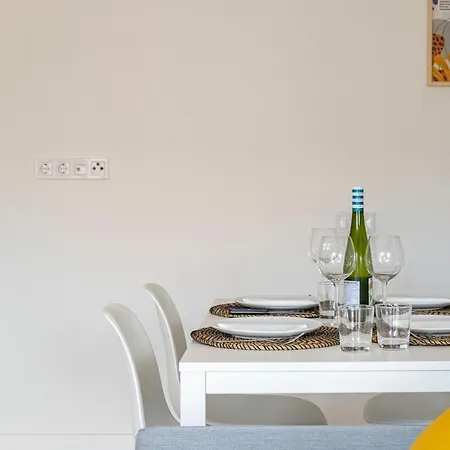 Flat Near For 4 Sant Adria de Besos